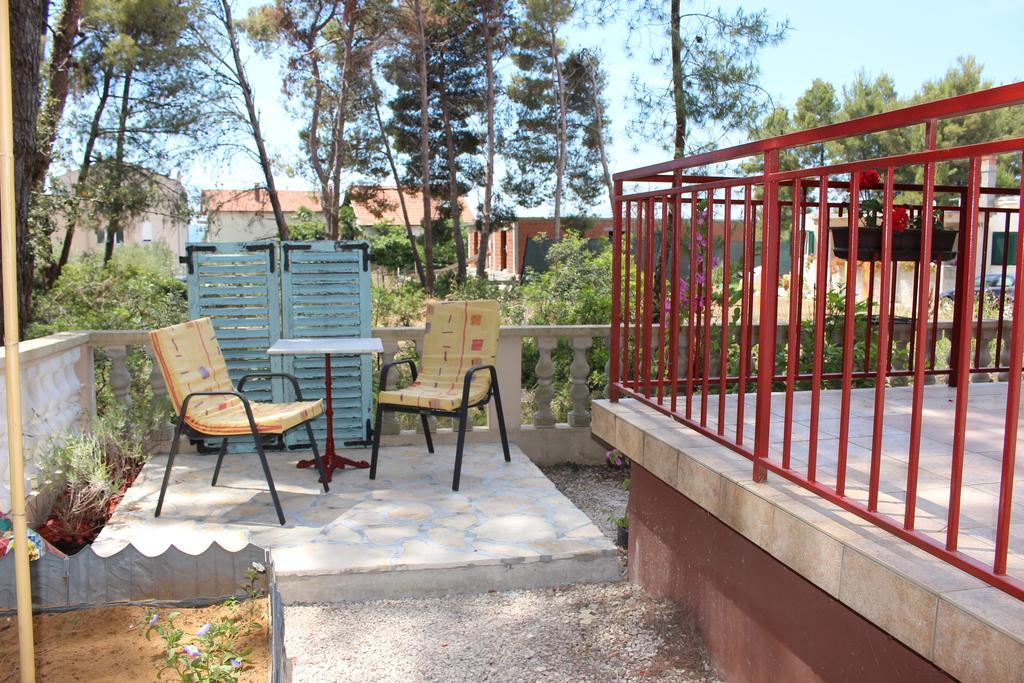 The White House Croatia Apartment Bibinje Cameră foto